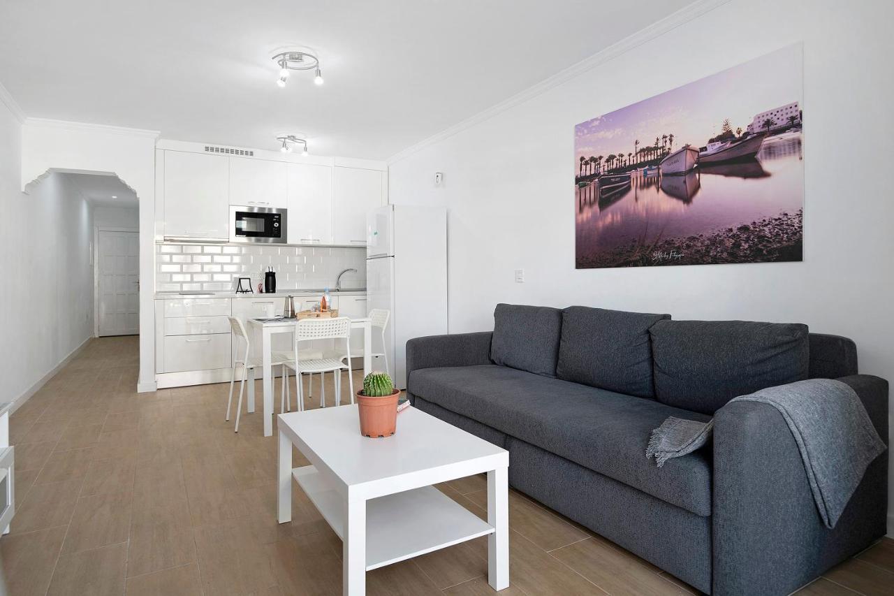 Ianoa Apartment Tias Ngoại thất bức ảnh